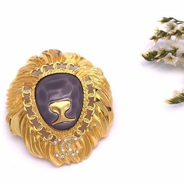 Трендовая брошь Chanel BP-19222