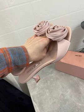 Трендовые мюли Miu Miu BP-50790