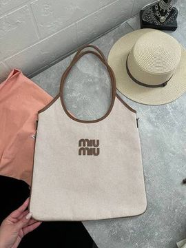 Коллекционная сумка Miu Miu женская BP-51130