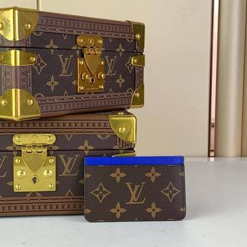 Премиальный картхолдер Louis Vuitton BP-45105