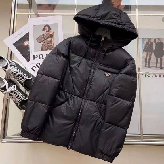 Коллекционный пуховик Prada BP-21264