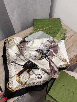 Коллекционный платок Gucci BP-46489