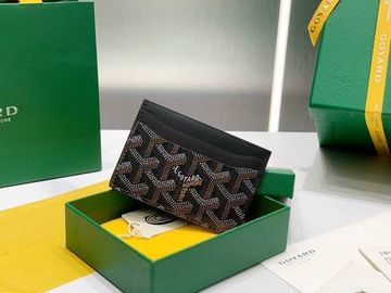 Элегантный картхолдер Goyard BP-36783