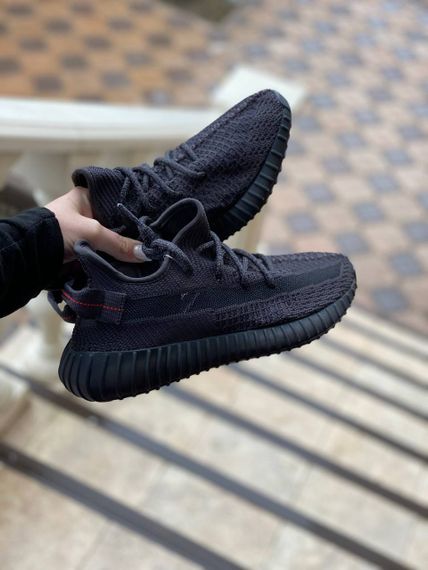 Дизайнерские кроссовки ADIDAS YEEZY 350 BP-31095