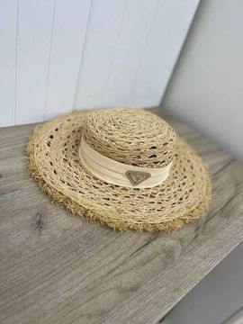 Дизайнерская шляпа Prada BP-35625