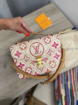 Элитная женская сумка Louis Vuitton BP-52841