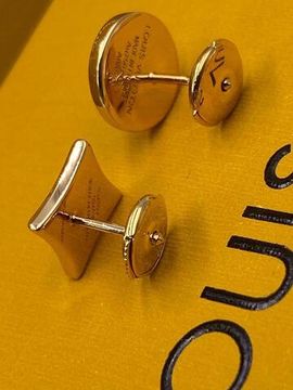 Коллекционные пусеты Louis Vuitton BP-40676