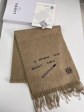 Дизайнерский шарф Loewe BP-25274