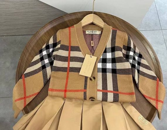 Кардиган стильный Burberry BP-17883