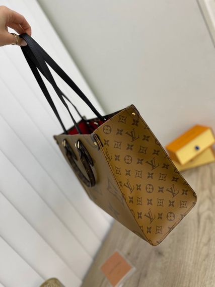 Женская сумка ONTHEGO 41 см коллекционная Louis Vuitton BP-27606