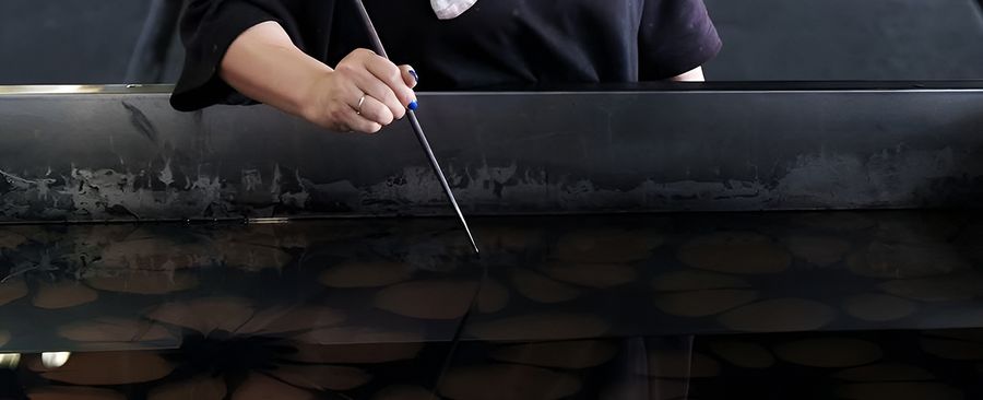 Dries Van Noten: искусство «Суминагаси» в мире высокой моды Dries Van Noten: искусство «Суминагаси» в мире высокой моды