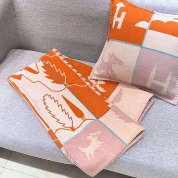 Hermes BP-42126 уютный плед