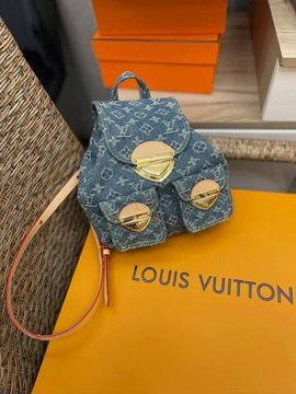Повседневный рюкзак Louis Vuitton BP-47011