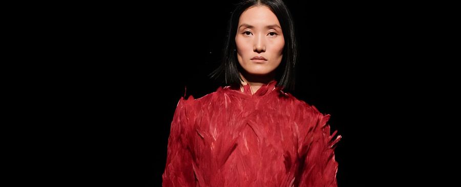 Ferragamo: искусство движения в коллекции Весна-Лето 2025