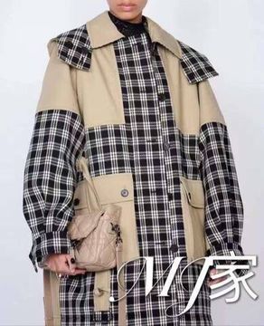 Коллекционное полупальто с капюшоном Christian Dior BP-23977