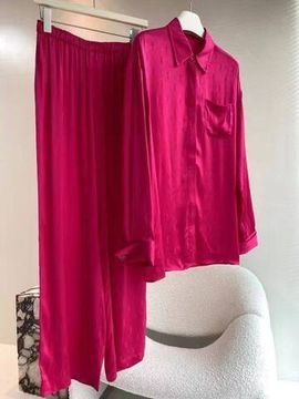 Трендовый костюм Yves Saint Laurent BP-15603