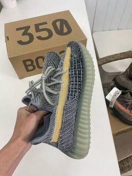 Серые кроссовки Adidas Yeezy Boost BP-33890 премиальные