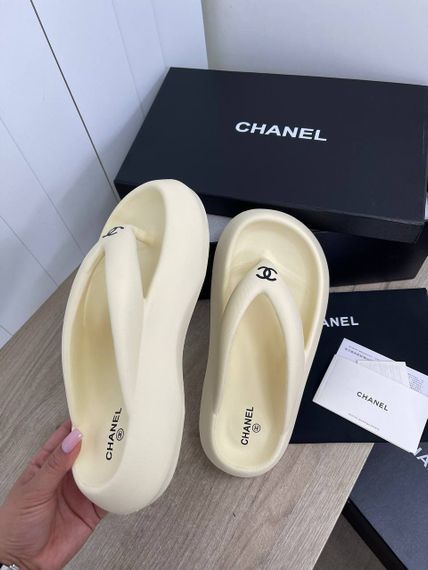 Коллекционные шлепанцы Chanel BP-37347