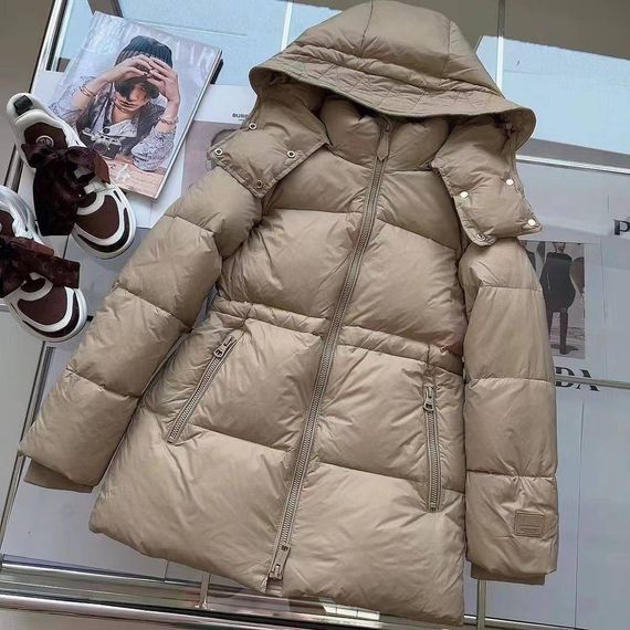 Элитный пуховик Burberry BP-22048