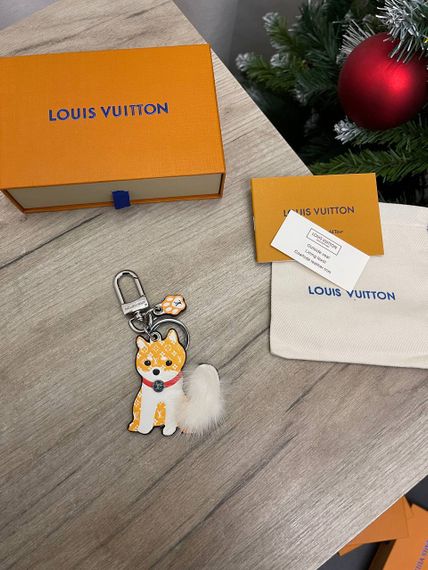 Эксклюзивный брелок Louis Vuitton BP-44016