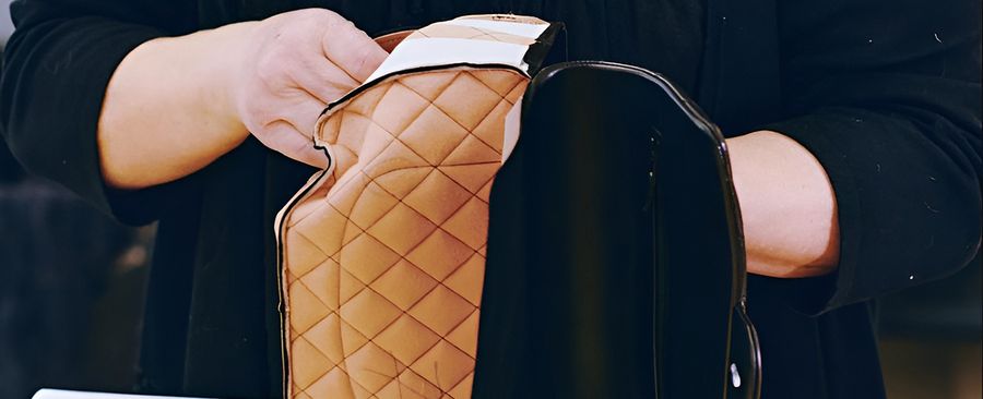 Chanel 11.12: раскрывая секреты производства культовой сумки Chanel 11.12: раскрывая секреты производства культовой сумки