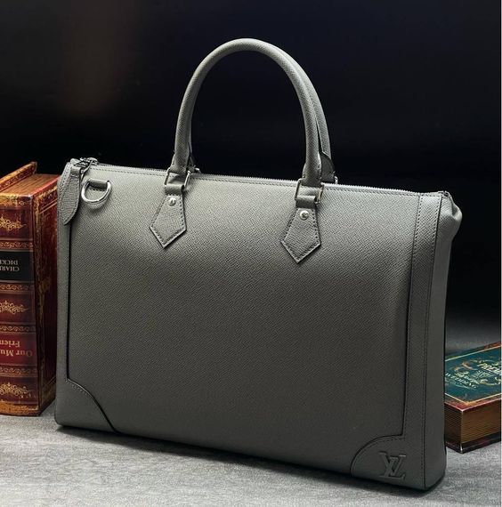 Портфель стильный Louis Vuitton BP-23819