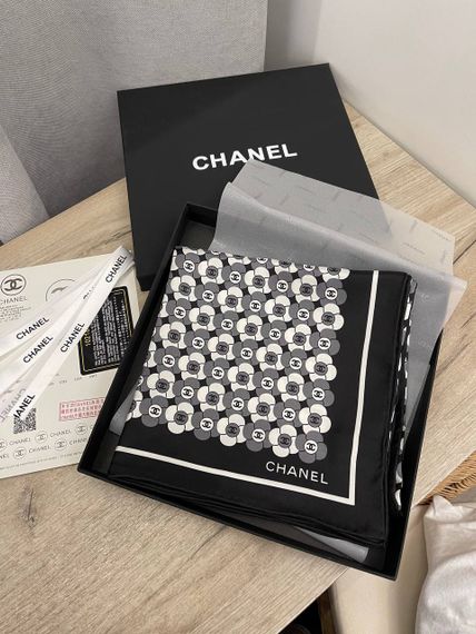 Chanel коллекционный платок BP-48304