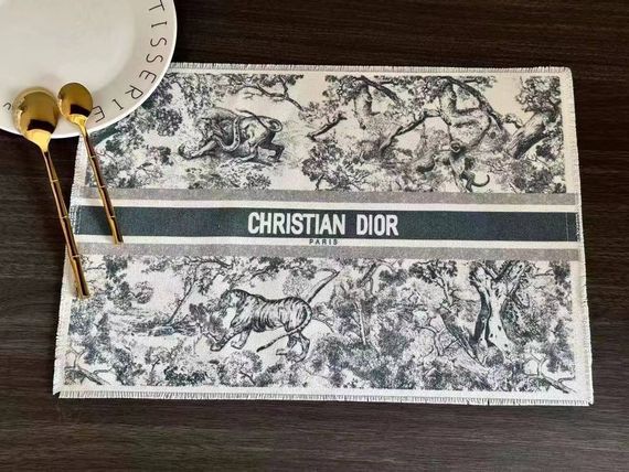 Декоративная салфетка для стола Christian Dior BP-32254