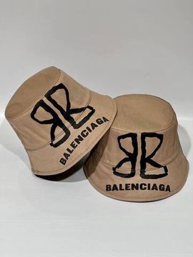 Трендовая панама Balenciaga BP-35736